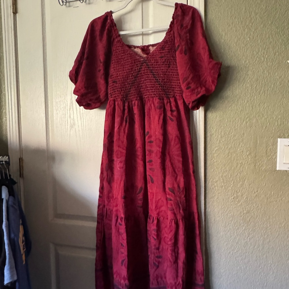 Umgee Brand Size M - Raspberry red abstract / floral / geometric pattern Dress